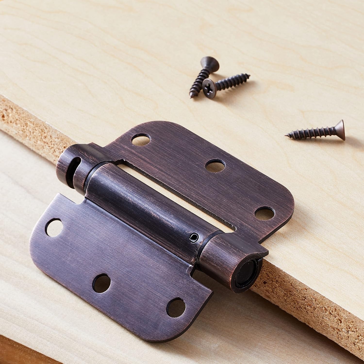 Self-Closing Door Hinge, 3.5 Inch, Oil Rubbed Bronze: image 3